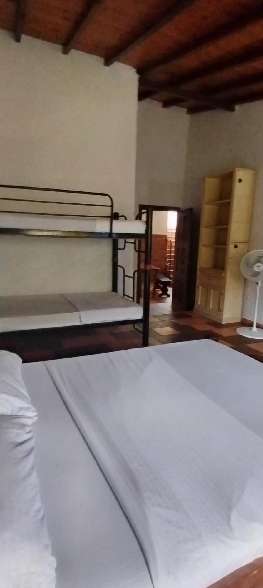 Hotel Bay Sea Сан Хил Екстериор снимка